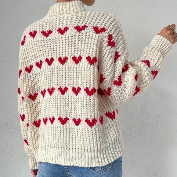 White Beige Casual Womens Heart Pattern Drop Shoulder Sweater - Picture 2 of 5